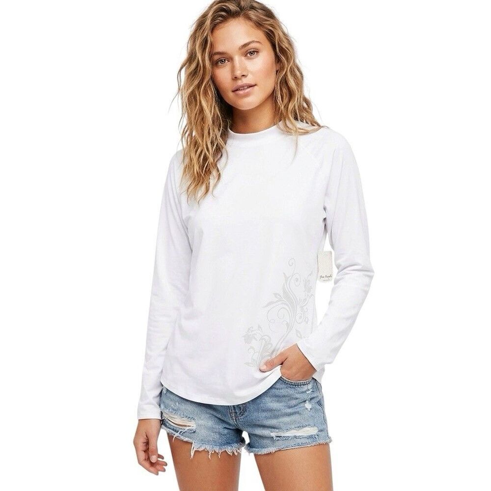 TSLA Womens Rash Guard Top Long Sleeve White High Neck Beach Swim wear Sz Medium
